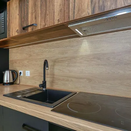 Luxury Apartments Hills דירה *